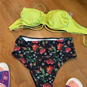 Floral High-Waisted‎ Bikini Set
